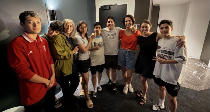 华体会体育官方网站-伊朗女足7人"叛逃"细节曝光!摘下头巾激动流泪,获澳洲庇护